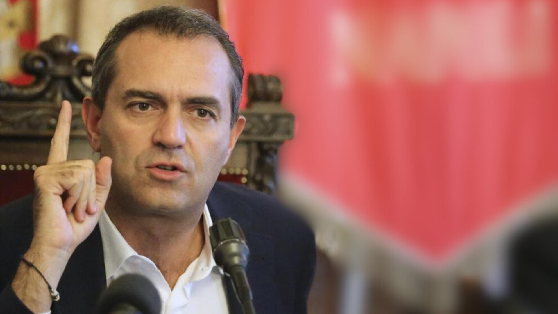 De Magistris :" Da Netanyahu risposta criminale all’Aja"