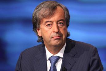 Dengue, Burioni: "Unico modo per stare tranquilli? Non avere zanzare tigre"