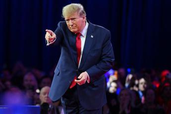 Ucraina-Russia, Trump e il piano di pace ‘pro Putin’: "Solo fake news"
