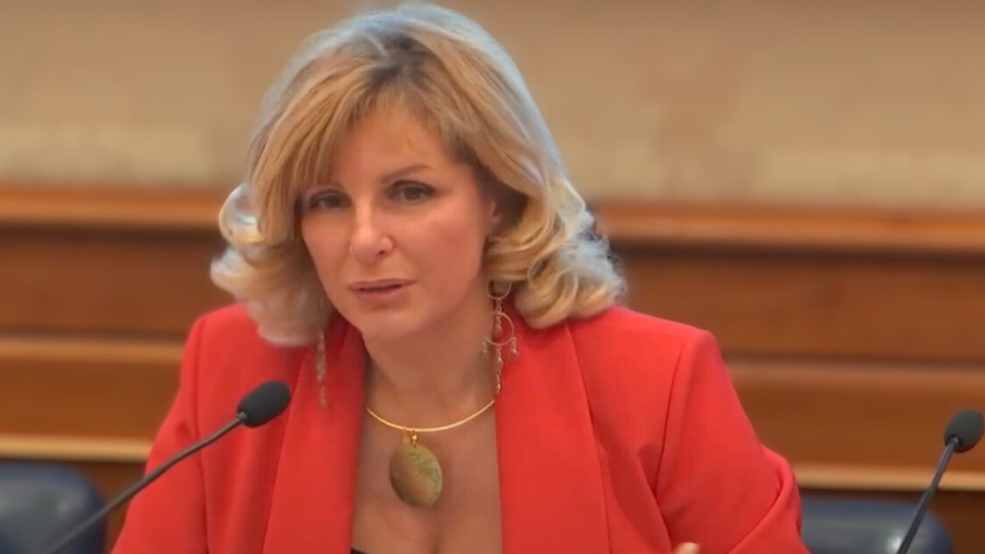 Verso la Giornata della Consapevolezza: Cristina Del Tutto svela il ruolo della scienza e del dialogo nelle sfide del futuro